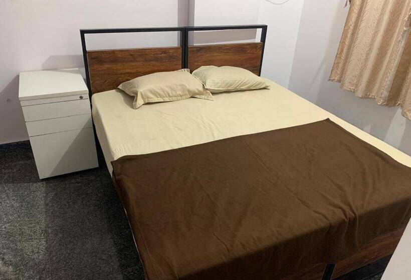 Hotelli Comfort Stay Inn