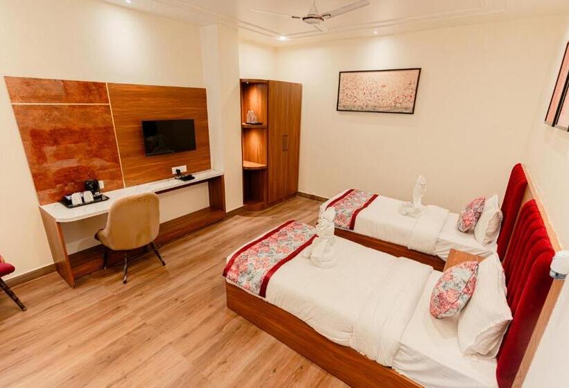 בית מלון כפרי Royal Realite