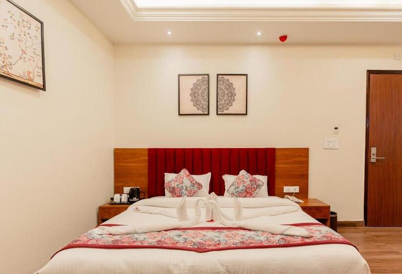 בית מלון כפרי Royal Realite