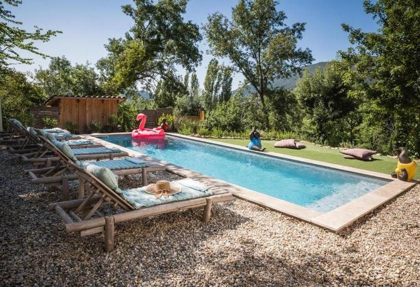 بنسيون Bulles D Olive Zome Céleste