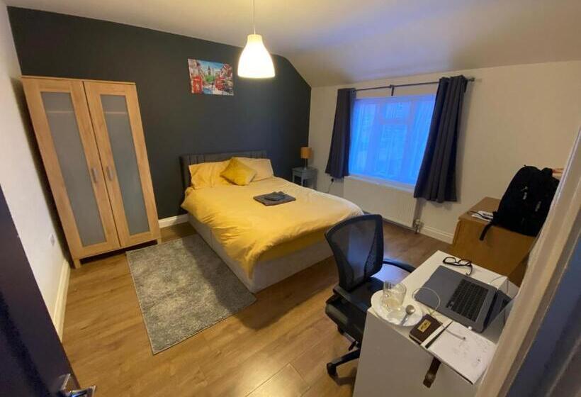 Пансион Comfortable Stay Property