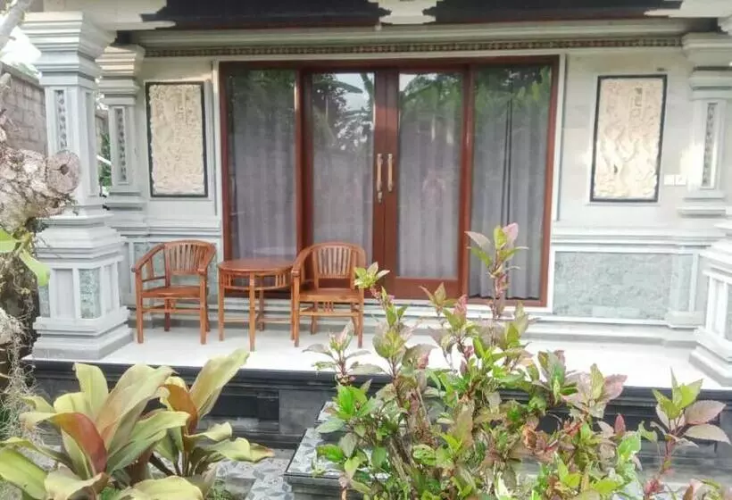 Majatalo Dana Guest House