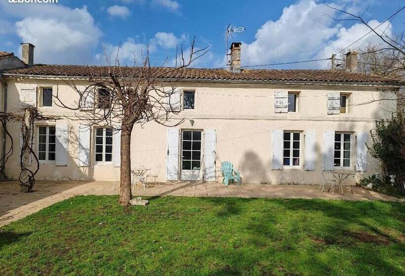 بنسيون Ex Domaine Chandelier Chambre 4