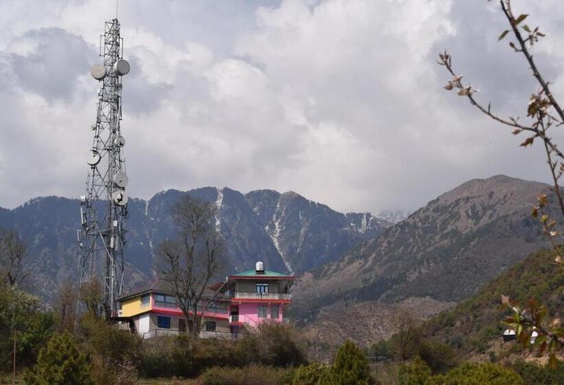 פנסיון Hill Top Guest House And Restaurant