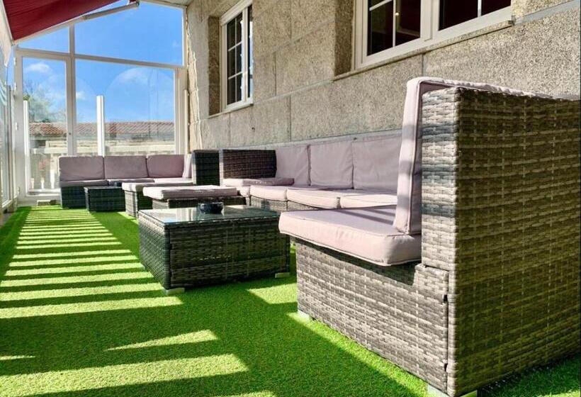 بنسيون Hostal Restaurante Cerqueiro