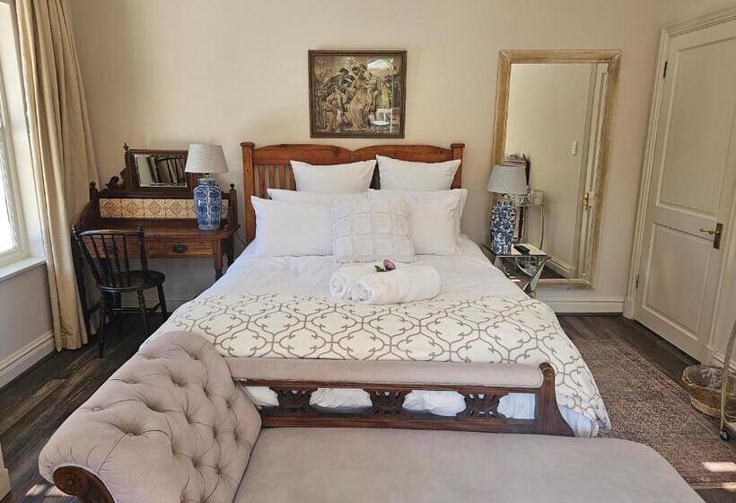 بنسيون The Rose Room