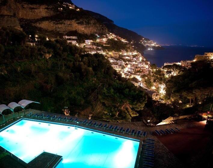 Apartment Hotel Royal Con Balcone E Vista Mare