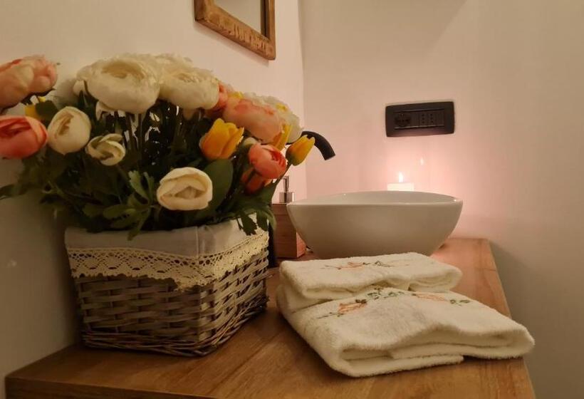 住宿加早餐  Casa Delle Rondini