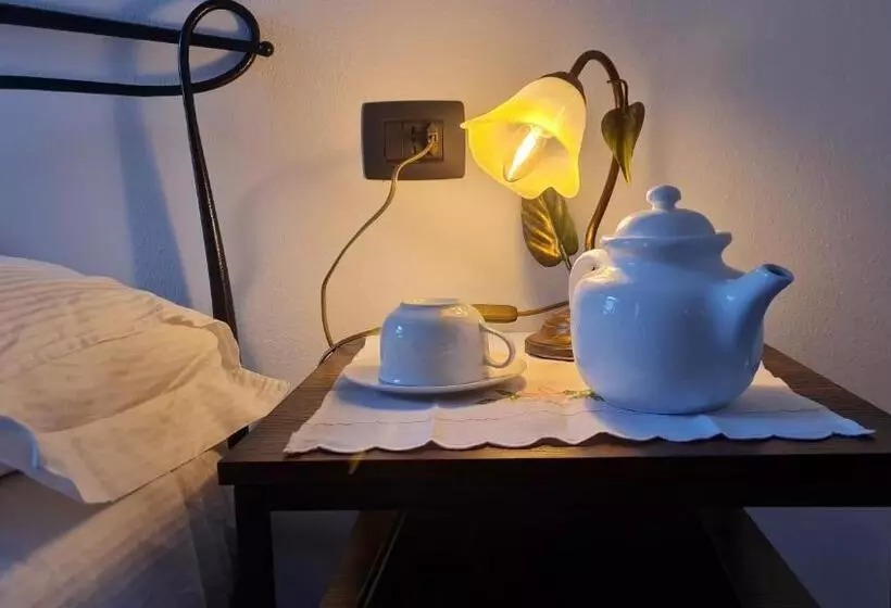 Aamiaismajoitus (B&B) Casa Delle Rondini