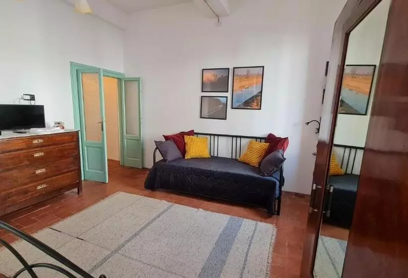 Aamiaismajoitus (B&B) Casa Delle Rondini