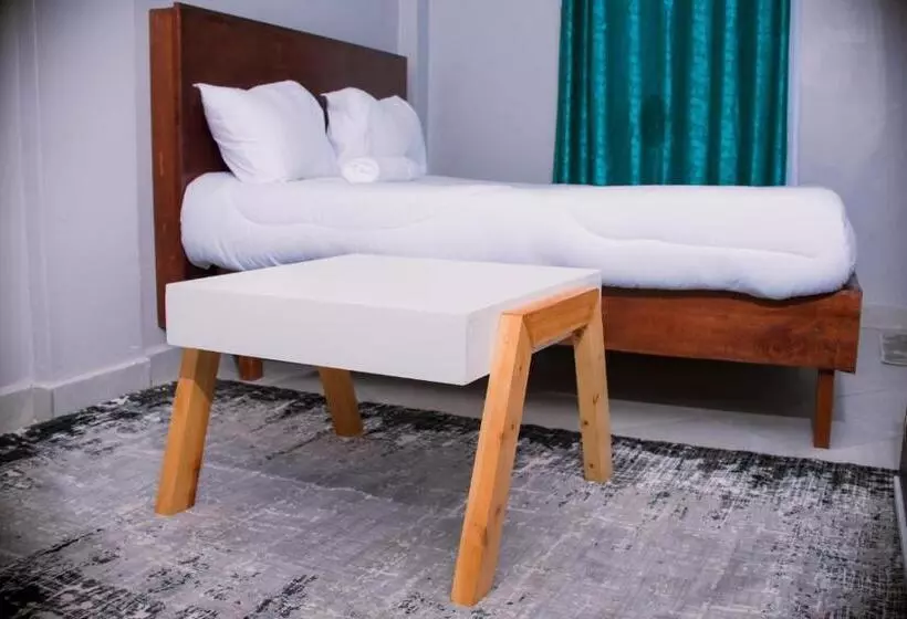 تختخواب و صبحانه Cosy Homes Bomet