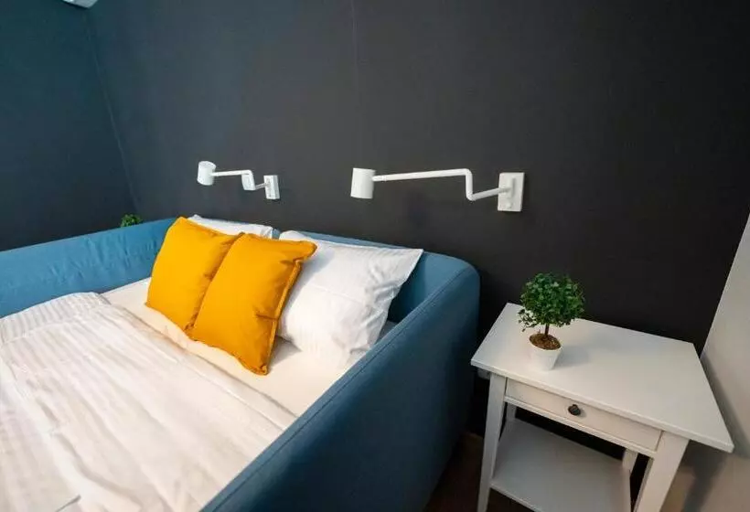 Cozy Nook B&b   Free Private Parking
