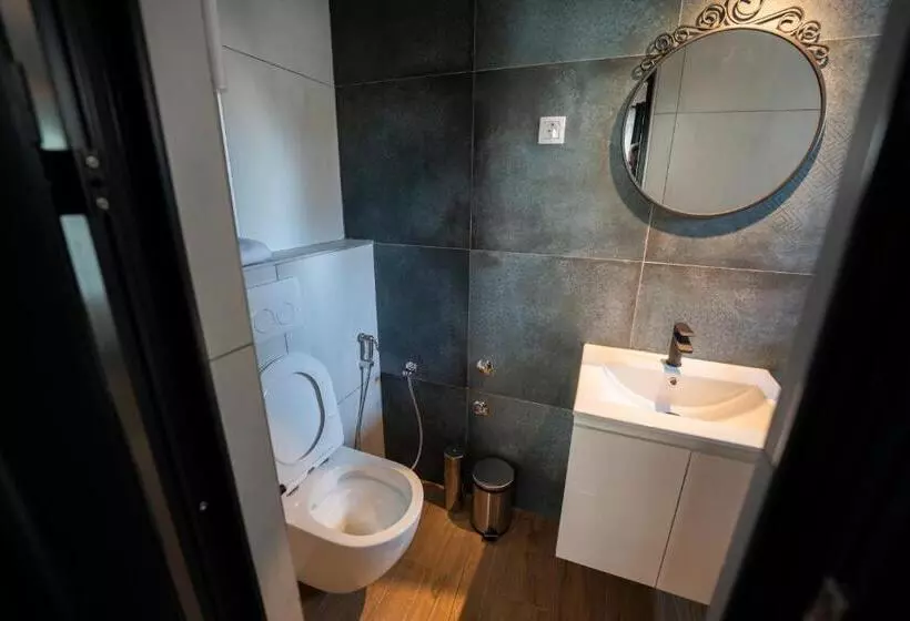 Cozy Nook B&b   Free Private Parking
