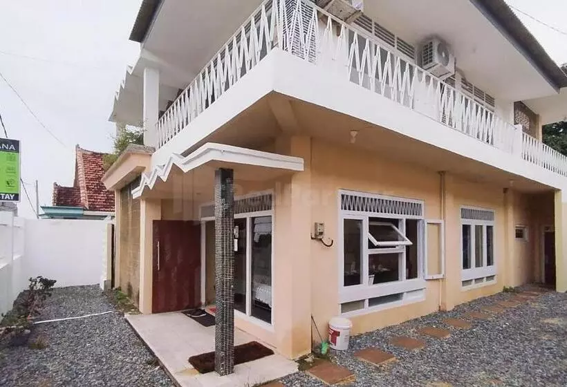 Hotelli Arwana Inn Lampung Mitra Reddoorz