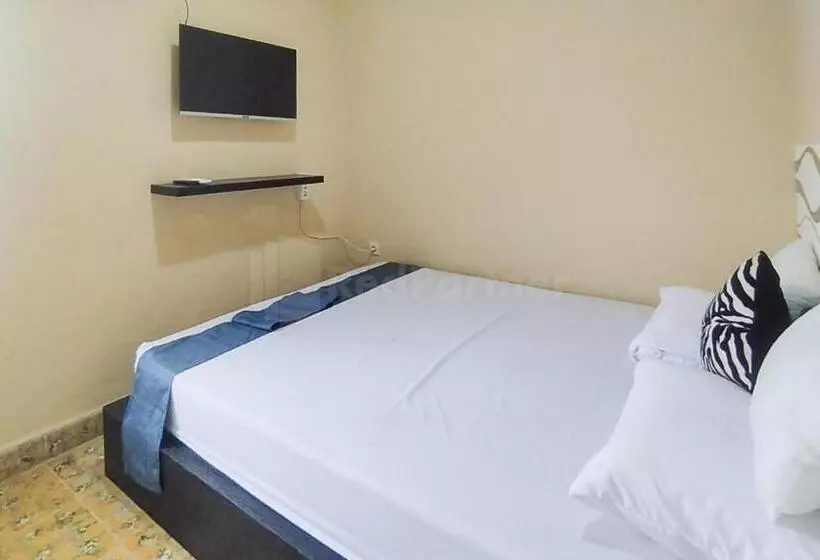 Hotelli Arwana Inn Lampung Mitra Reddoorz