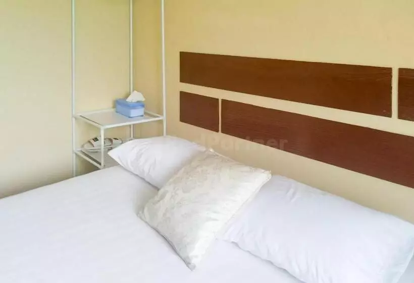 Hotelli Arwana Inn Lampung Mitra Reddoorz