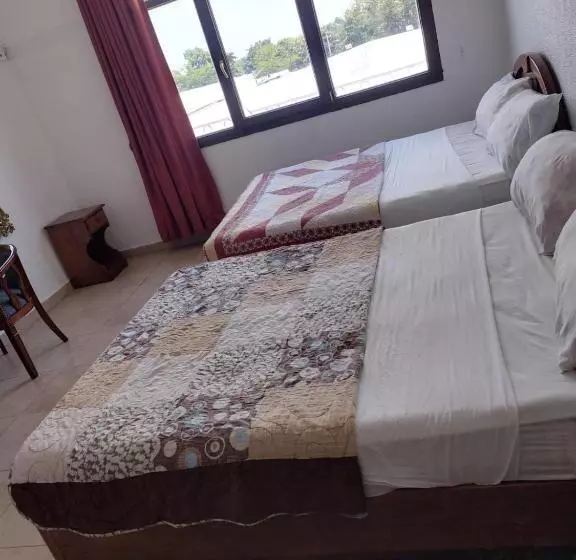 ホテル Canarias Paso Canoas