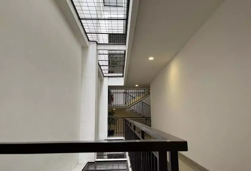 Hotelli Good Day Inn