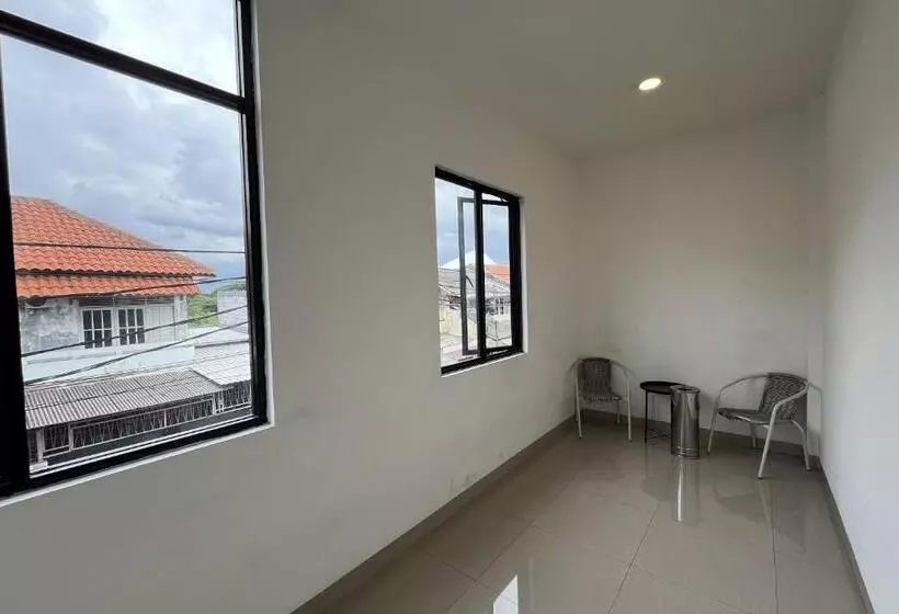 Hotelli Good Day Inn