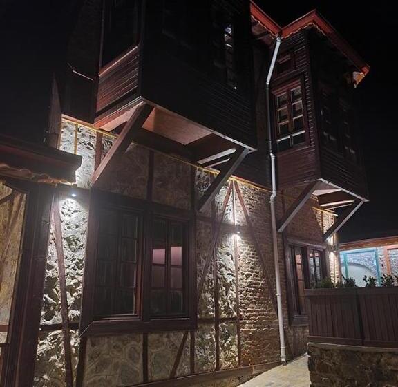 בית מלון כפרי Hermes Country Club