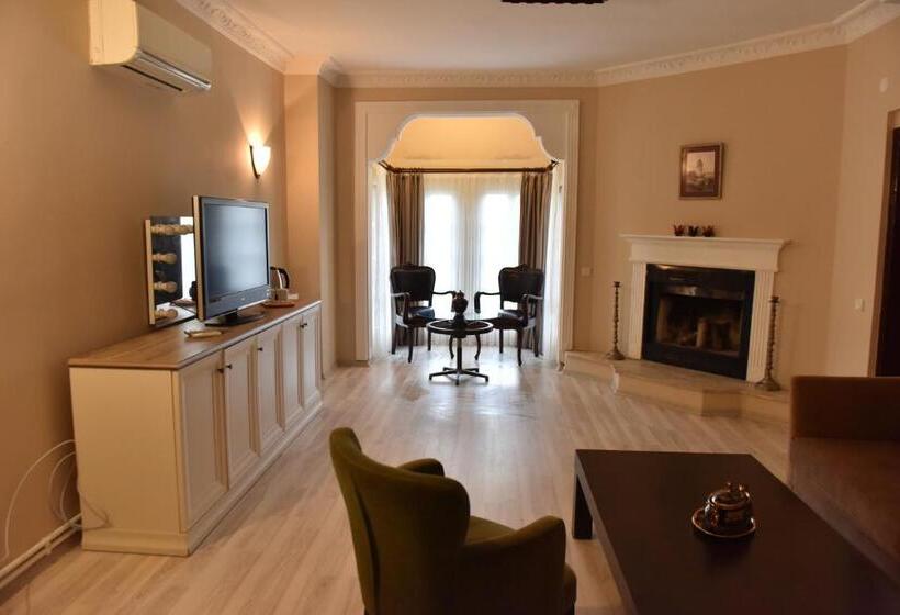 בית מלון כפרי Hermes Country Club