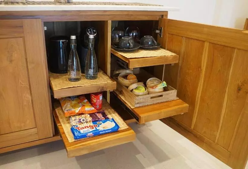 ホテル Manca Kemetug