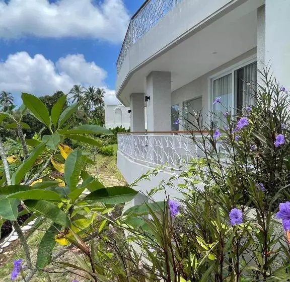 ホテル Manca Kemetug