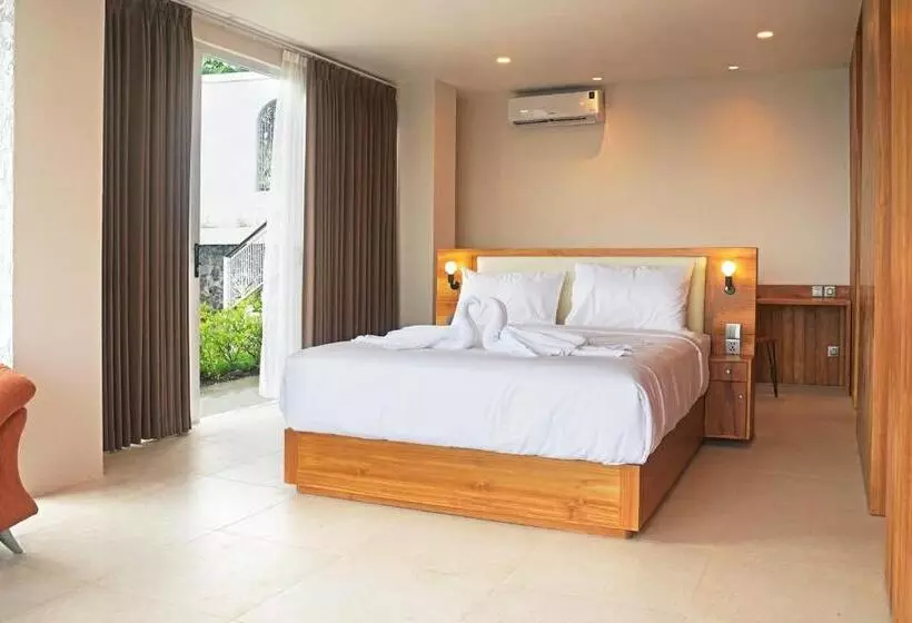 ホテル Manca Kemetug