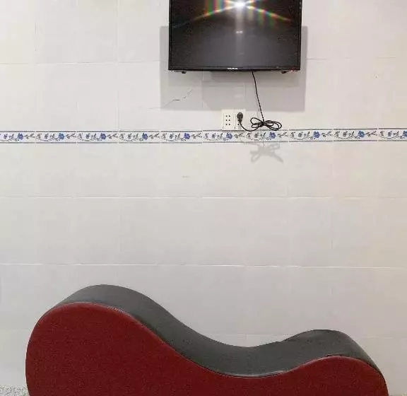 هتل Nhà Nghỉ Tấn Phát