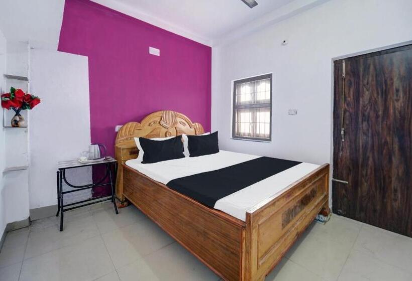 酒店 Spot On Abhiraj Hotal & Guests House