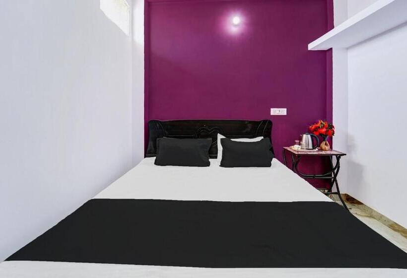 酒店 Spot On Abhiraj Hotal & Guests House