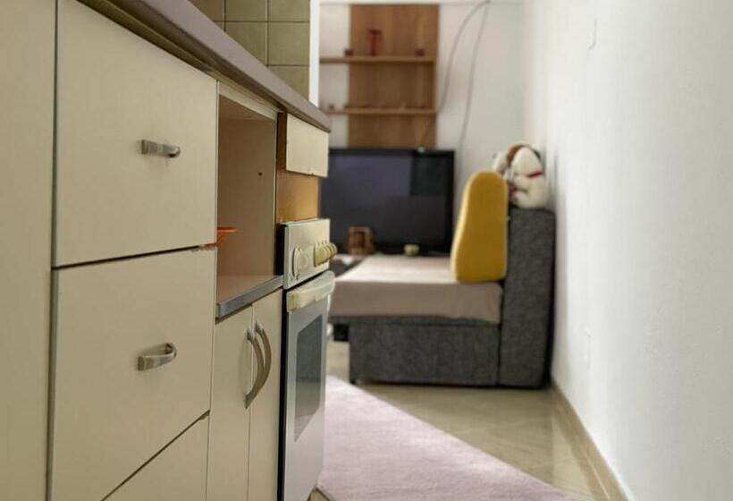 ペンション Guesthouse & Hospitality