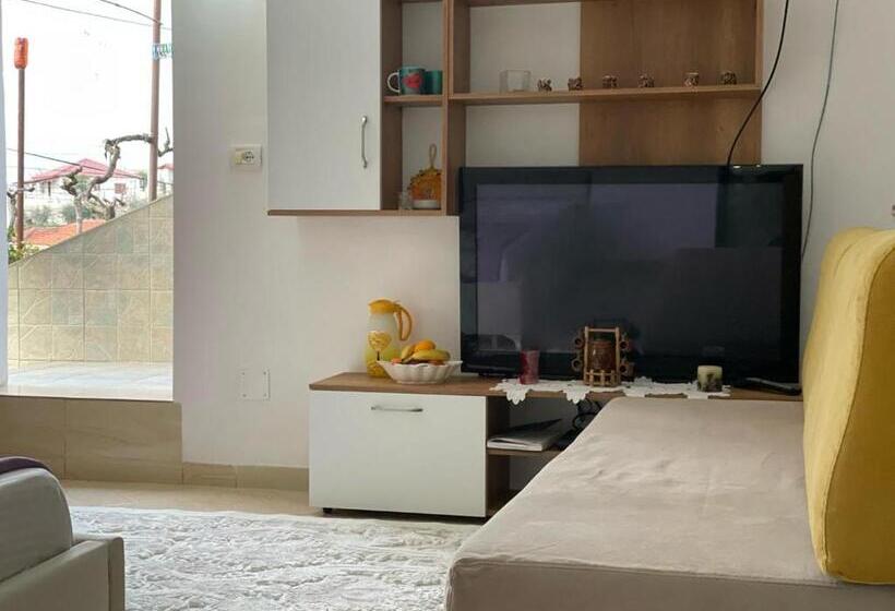 ペンション Guesthouse & Hospitality