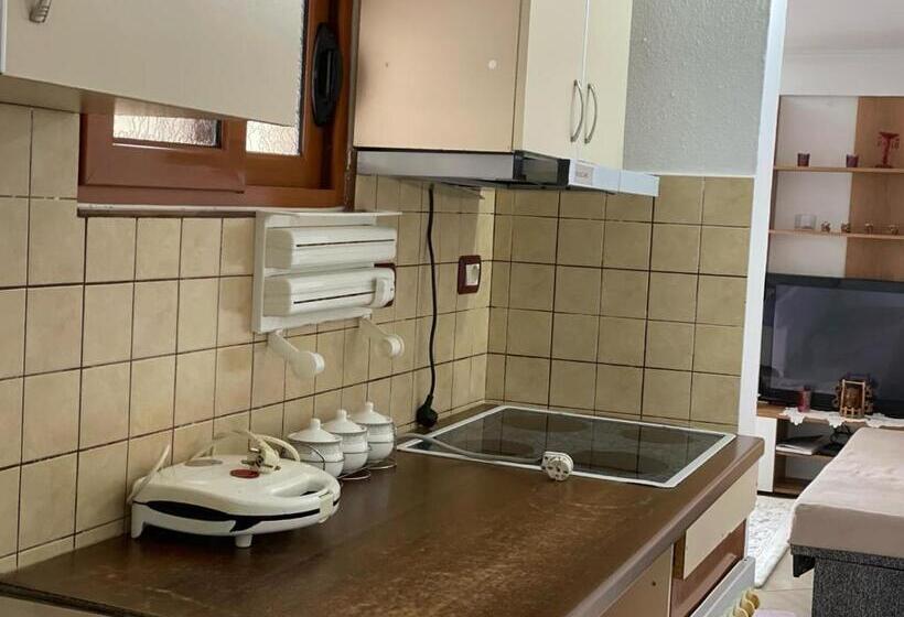 ペンション Guesthouse & Hospitality