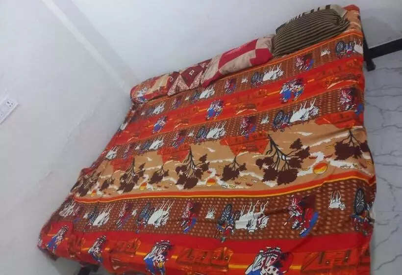ペンション Kuber Bhandari Guest House And Hotel, Sehore