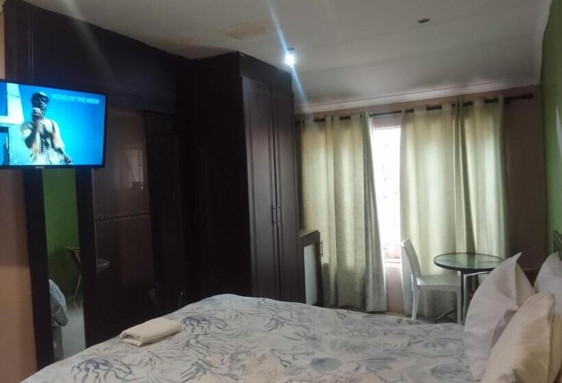 Pension Nomanini Guest House Nelspruit