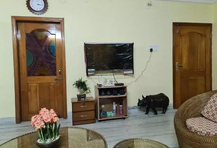 ペンション Singhas  Home