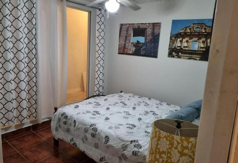 پانسیون Villa Helena