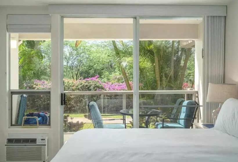 Central Kihei Gem! 3 Min Walk To The Beach & Shops