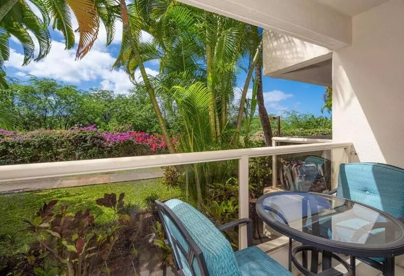 Central Kihei Gem! 3 Min Walk To The Beach & Shops