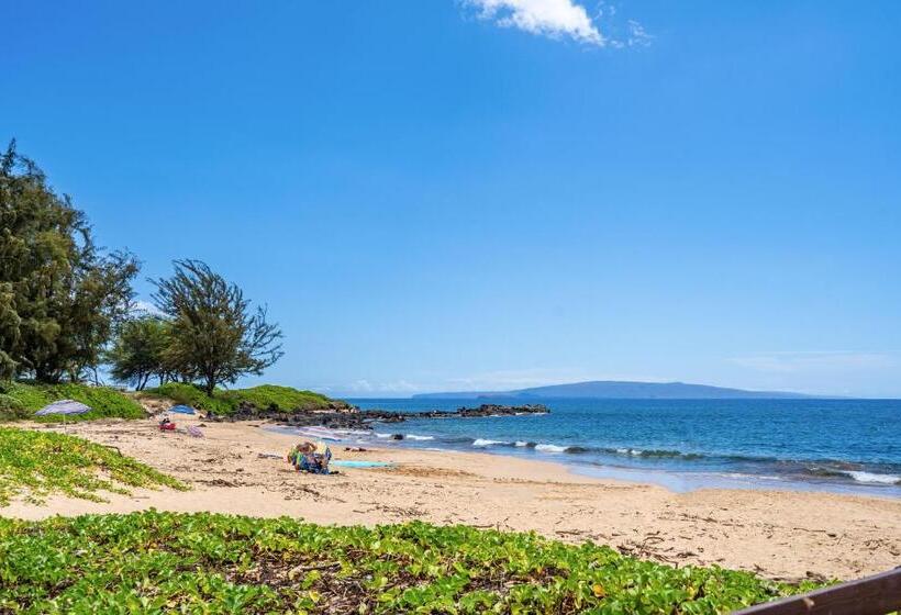 Central Kihei Gem! 3 Min Walk To The Beach & Shops