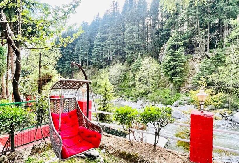 ホテル Nadi Kinare , Mall Road Manali   A Riverside Resort