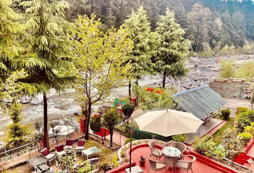 ホテル Nadi Kinare , Mall Road Manali   A Riverside Resort