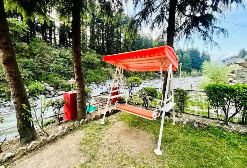 Hotelli Nadi Kinare , Mall Road Manali A Riverside Resort