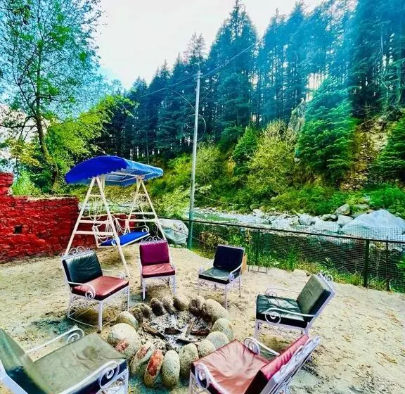 Hotelli Nadi Kinare , Mall Road Manali A Riverside Resort