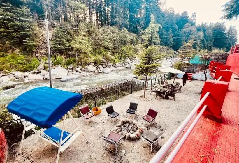 Hotelli Nadi Kinare , Mall Road Manali A Riverside Resort