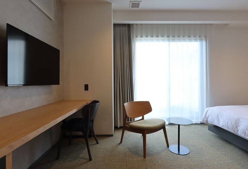 هتل Tomiya With M S