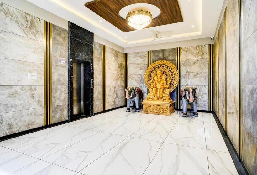 ホテル Collection O Kalyan West Formerly Sai Nandan