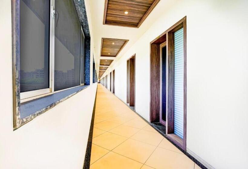 ホテル Collection O Kalyan West Formerly Sai Nandan