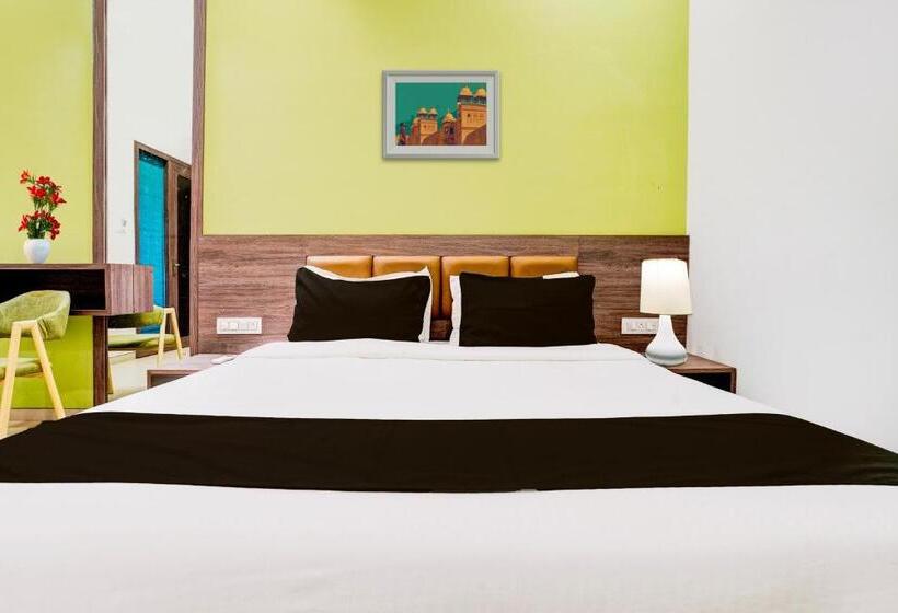 ホテル Collection O Kalyan West Formerly Sai Nandan